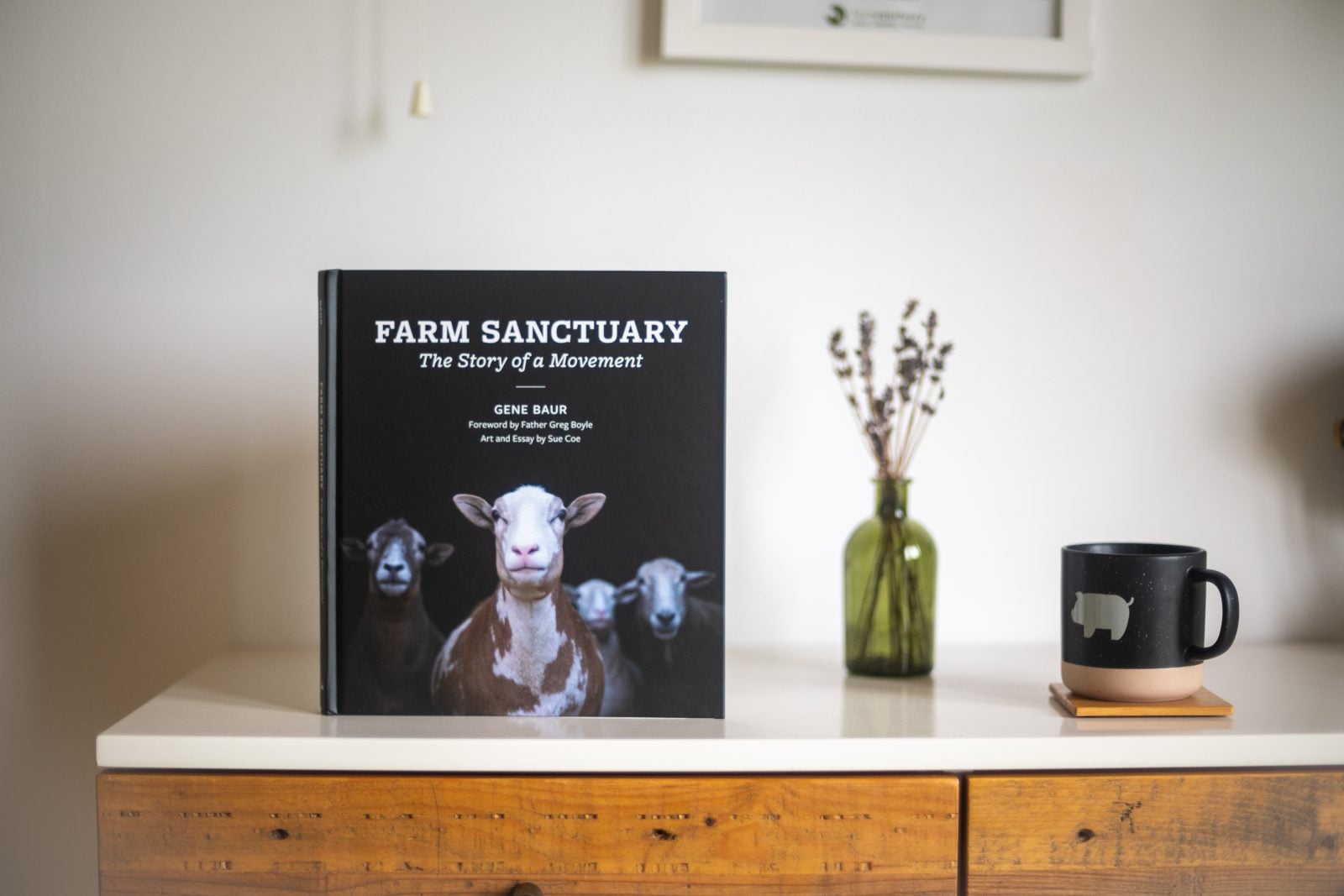 Farm Sanctuary: The Story of a Movement