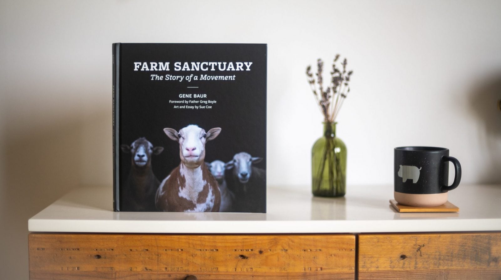 Farm Sanctuary: The Story of a Movement